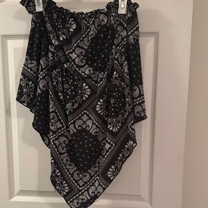 Black and White Bandana Print top